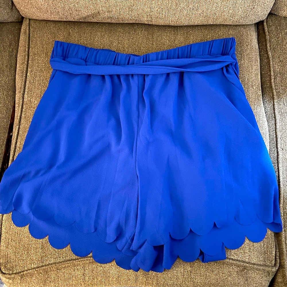 Women’s 3X Blue Shorts with tie Belt accent